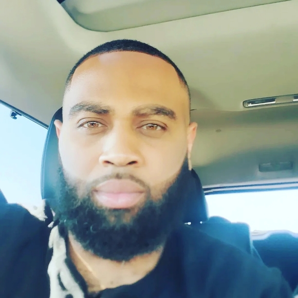 Meet your Posher, Rico - Picture 3 of 4